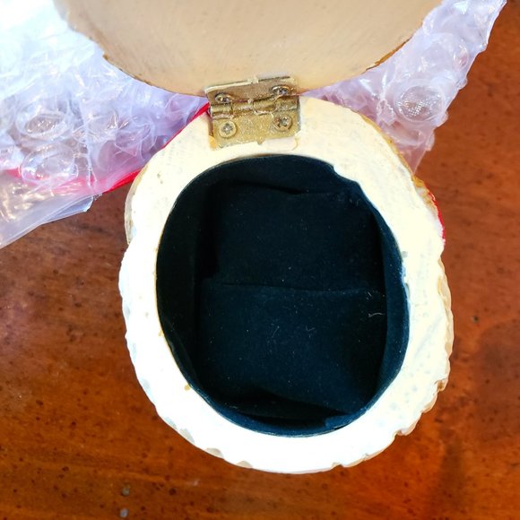 SANTA CLAUSE Hinged Ring Gift Box Ornament 1994 International Christmas - Picture 4 of 12